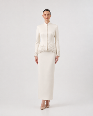 Look 18