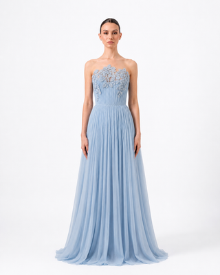 Look 16
