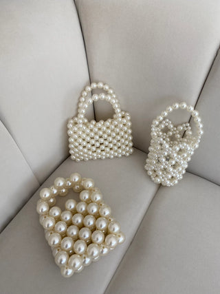 Pearl bag with handles